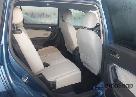 2019 Volkswagen Tiguan 2.0T Se/2.0T Sel/2.0T Sel R-Line/2.0T Sel R-Line Black из США, поврежденный, VIN 3VV3B7AX5KM069408